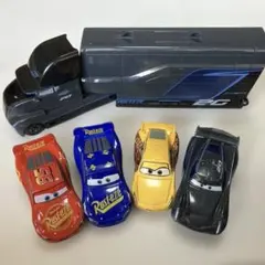 カーズ　トミカ　カーズ3、5台セット