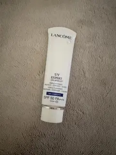 ランコム UV エクスペール エッセンス イン BBのサムネイル