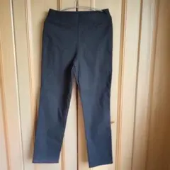 【新品】黒のスリムフィットカジュアルパンツ　LL77~85 ゴム 伸縮性