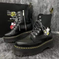 限定 Dr.Martens × Hello Kitty 60周年8ホール 厚底 - メルカリ