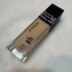 Maybelline Fit Me リキッドファンデーション 112