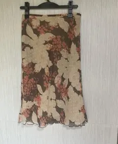 美品　ブラウン 花柄 ひざ丈スカート