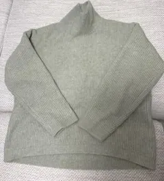 UNIQLO スフレヤーンハイネックセーター グリーン