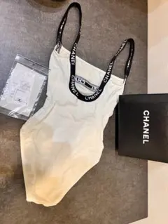 CHANEL ロゴストラップ スイムウェア 34　90年代 未使用 レア　保管品のサムネイル