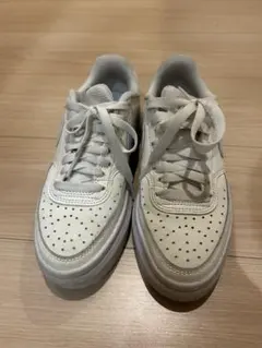NIKE スニーカー ホワイト レディース
