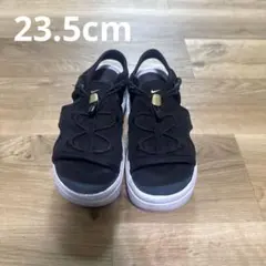 Item thumbnail for item 27bc886b-cc79-4d35-924c-f5830fd39813