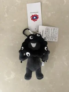【新品未使用タグ付き】黒ミャクミャク カラビナ付き (立ちバージョン)