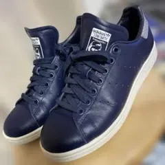 美品　アディダス　スタンスミス レザー スニーカー 紺　24.5