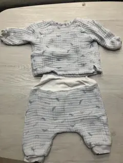 ベビーパジャマ 上下セット 70cm
