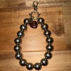 携帯アクセサリー　ストラップ　ハンドメイド