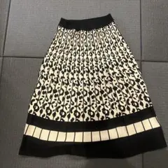 プリーツスカート ヒョウ柄