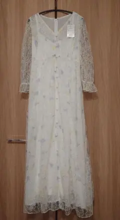 【新品未使用】ウィルセレクション　レース　フラワー　ワンピース