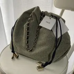 新品★HALINラメチェーン巾着バッグのサムネイル