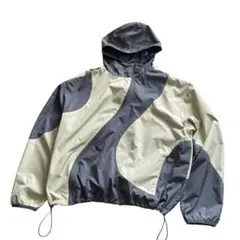 WATER REPELLENT WINDBREAKERのサムネイル