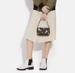 正規品 美品コーチxスヌーピーのポーチ