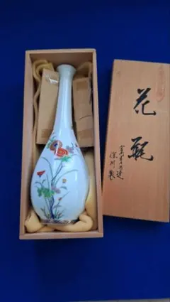 深川製磁、花瓶のサムネイル