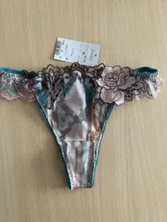 Item thumbnail for item 3faeca1a-4a04-49ed-8349-e93b811367e4