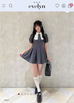 evelyn ネクタイ付きタックプリーツワンピース
