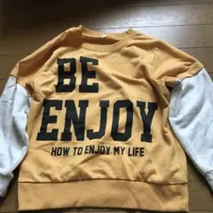 薄手オレンジとホワイトのトレーナー120