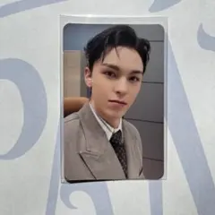 seventeen FML yizhiyu   バーノン トレカ