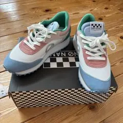 新品未使用　NO NAME カジュアルスニーカー