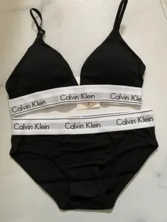 Calvin Klein ブラ＆ショーツ セットアップ 黒 Sのサムネイル