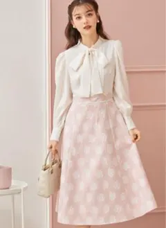 tocco ボウタイリボン付きパール釦フラワーツイードドッキングワンピース