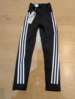 adidas AEROREADY ブラックレギンス