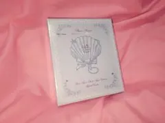 フラワーノーズ シェルズジュエル ベイクドパウダー 01Cloudy Blue