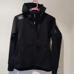 カンタベリー　canterbury フード付きパーカー