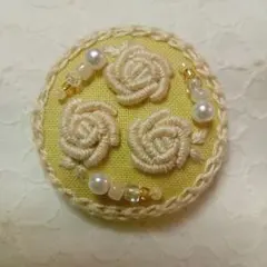 21.刺繍ブローチ　ハンドメイド　バラ　プレゼント