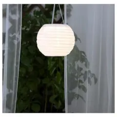 【新品未使用】IKEA ソルヴィンデン　LED太陽電池式ペンダントランプ　白のサムネイル