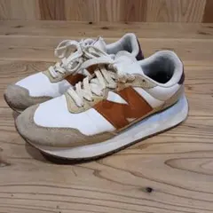 Item thumbnail for item bd5b8d32-3e74-4980-b6a7-10b93efc1865