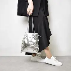 Item thumbnail for item 5d599e13-26c0-49cf-9e65-ef9ba39526b2