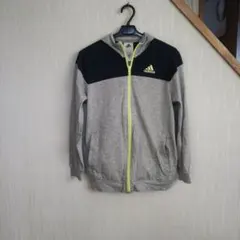 アディダス フリースジャケット