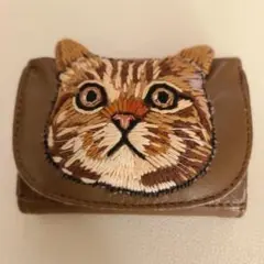 可愛い！猫刺繍ミニ財布