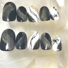 #157ニュアンスネイル　ブラックマグ　ホワイト　ライン