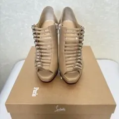 新品 Christian Louboutin ブーツサンダル 23 ベージュ 靴
