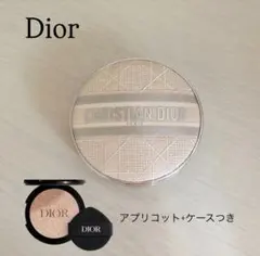 Diorスキンフォーエヴァー トーンアップグロウ クッションアプリコット+ケース