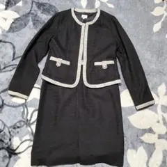 レディース　フォーマルスーツ　１１号