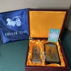 244:中国博古玉彫 鼎型置物 五行大布(古銭)付き 244:中国博古玉彫 鼎型置物 五行大布(古銭)付き - メルカリ