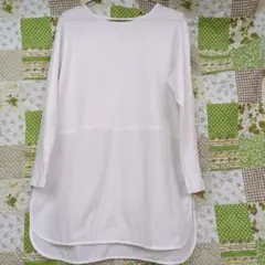 chocol raffine オフホワイト 長袖Tシャツサイドスリットプルオーバ