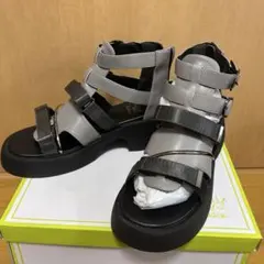 あしながおじさん 厚底サンダルのサムネイル
