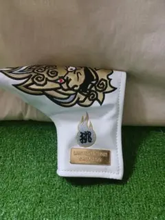 未使用品☆WINWIN STYLE 獅子GOLD Ver. パターカバー ピン