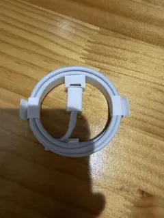 【新品未使用、送料込】タイプC↔︎Lightningケーブル ホワイト 標準長