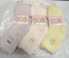 ちいかわ　もこもこ靴下　ルームソックス