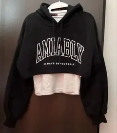 Lovetoxic ラブトキ トップス トレーナー パーカー ショート丈