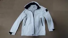 ホワイト マウンテンパーカー 防水性