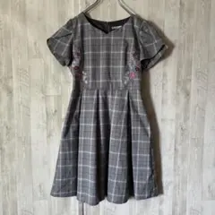 WILLSELECTION チェック柄 刺繍 ワンピース M グレー 半袖のサムネイル