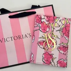 新品未使用 Victoria's Secret パスポートケース 花柄No.2
